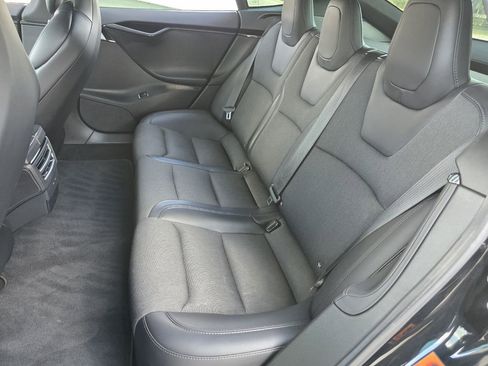 Used 2018 Tesla Model S 75D image 27