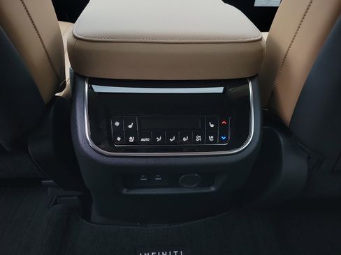 New 2026 INFINITI QX80 Luxe w/ Cargo Package image 27