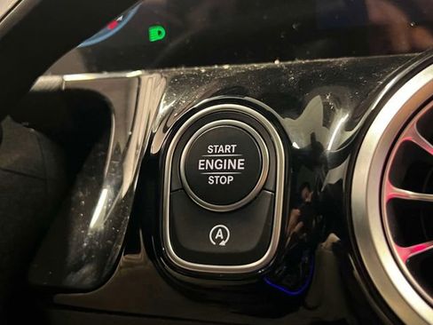 Certified 2023 Mercedes-Benz GLA 250 4MATIC image 30