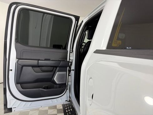 Used 2022 Ford F150 Raptor w/ Raptor 37 Performance Package image 12