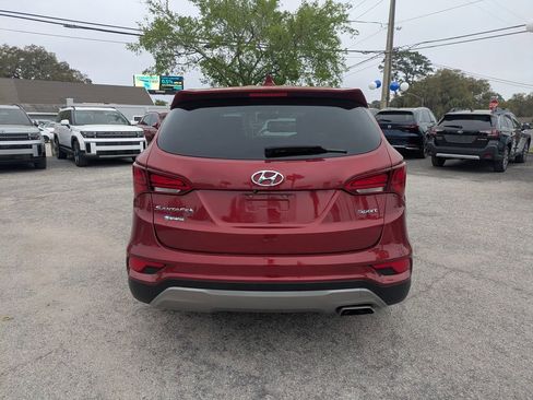 Used 2017 Hyundai Santa Fe Sport image 4