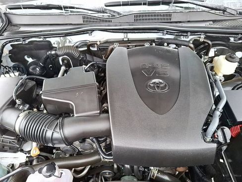 Used 2023 Toyota Tacoma SR5 image 29