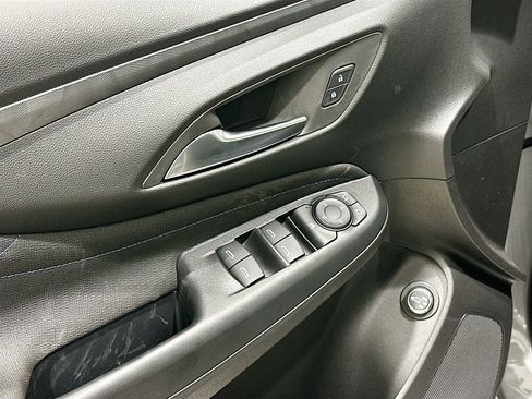 New 2026 Buick Envista Sport Touring image 17