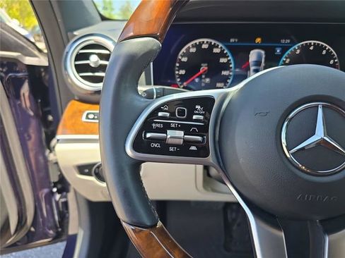 Used 2020 Mercedes-Benz E 350 4MATIC Sedan image 34