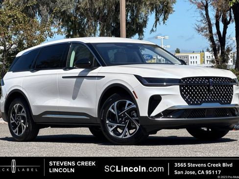 New 2026 Lincoln Nautilus Premier AWD/4WD image 1