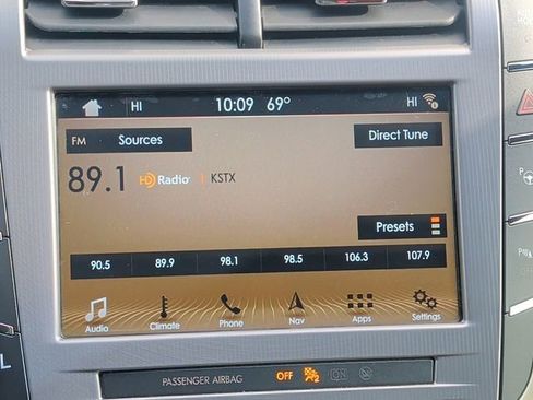 Used 2017 Lincoln MKZ Reserve w/ Luxury Package image 8