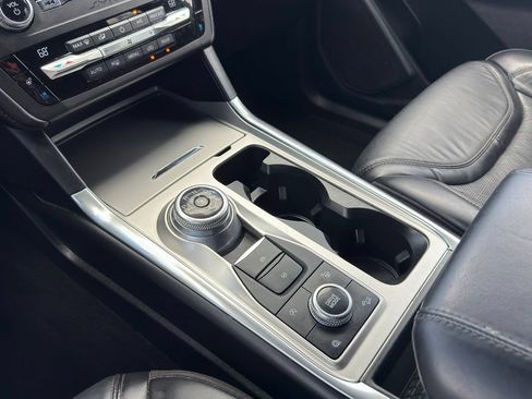 Used 2020 Ford Explorer Platinum AWD/4WD image 29