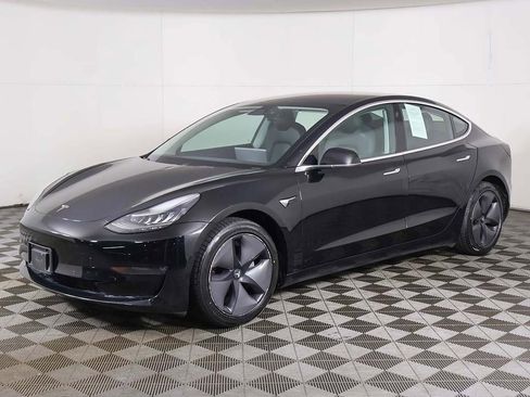 Used 2018 Tesla Model 3 Long Range image 10