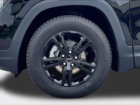 Used 2022 GMC Terrain AT4 w/ GMC Pro Grade Package AWD/4WD image 10