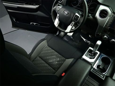 Used 2020 Toyota Tundra SR5 image 9