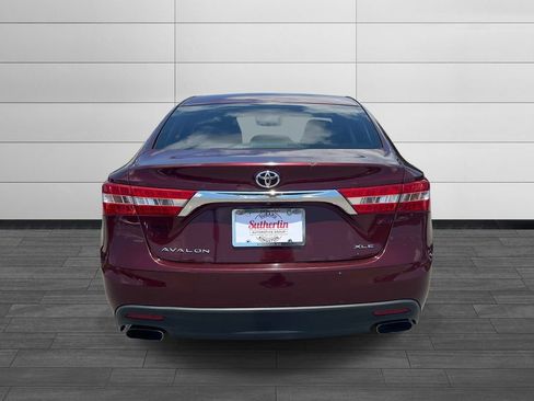 Used 2014 Toyota Avalon XLE Premium FWD image 4