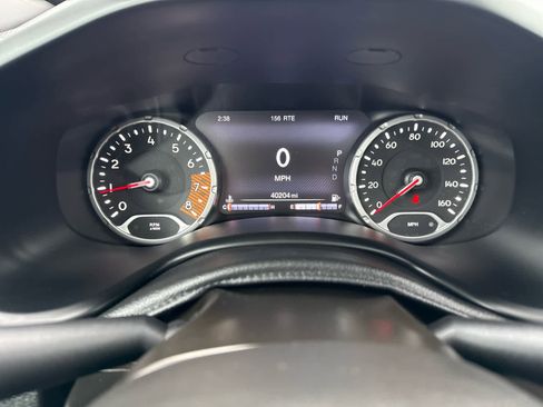 Used 2020 Jeep Renegade Limited image 18