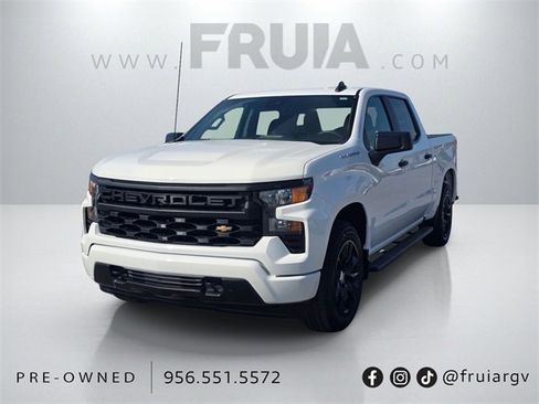 Used 2023 Chevrolet Silverado 1500 Custom image 1