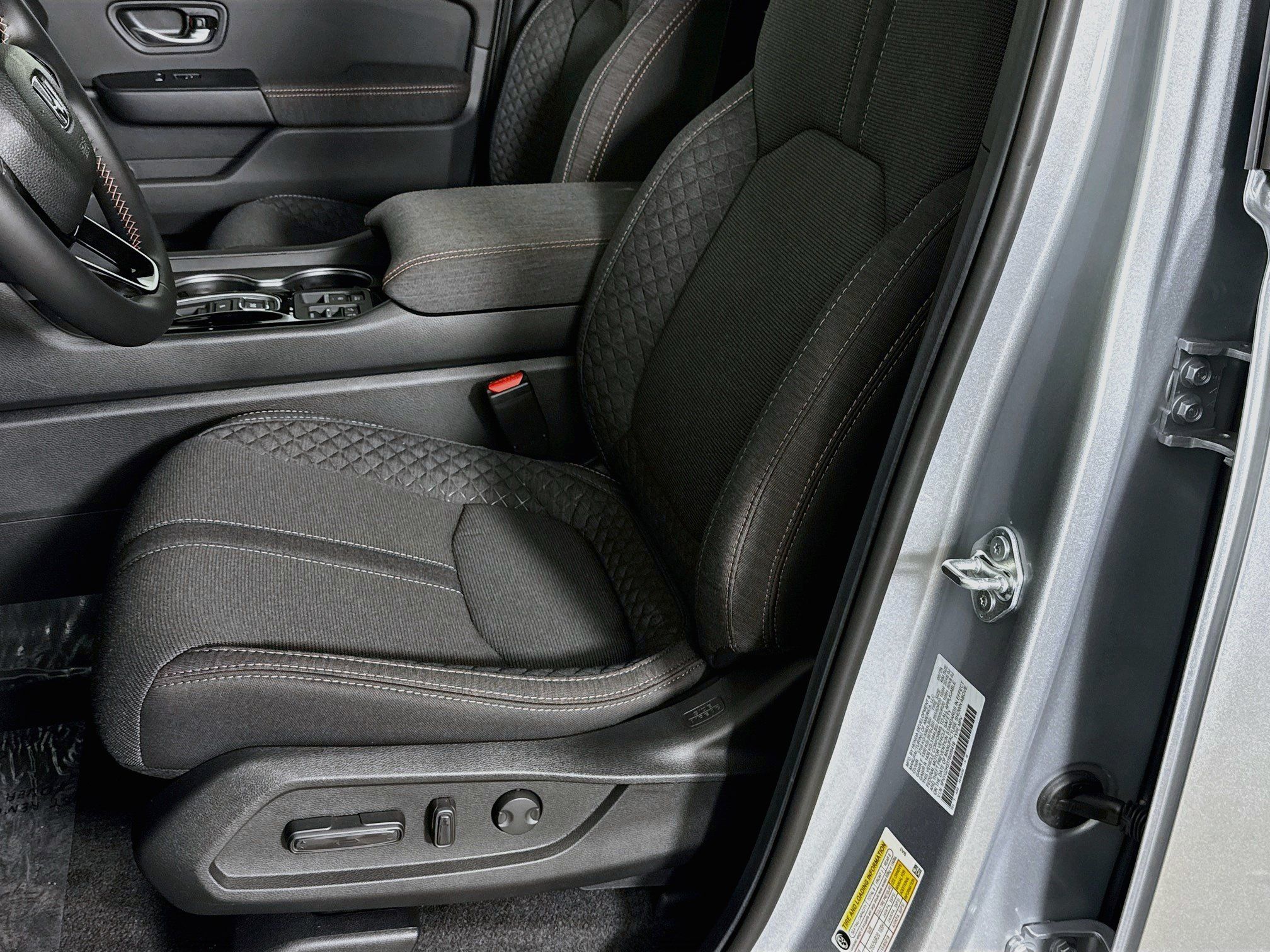 New 2026 Honda Pilot Sport image 24