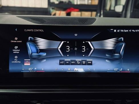 New 2026 BMW X5 xDrive40i w/ M Sport Package image 40