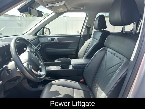 Used 2025 Hyundai Santa Fe SEL FWD image 9