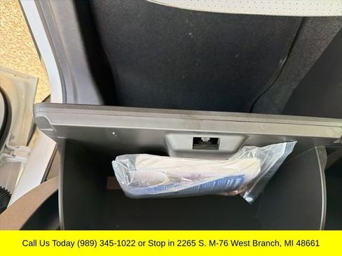 Used 2024 Chevrolet Trax LT w/ Driver Confidence Package image 41