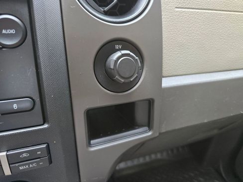 Used 2009 Ford F150 XL RWD image 22