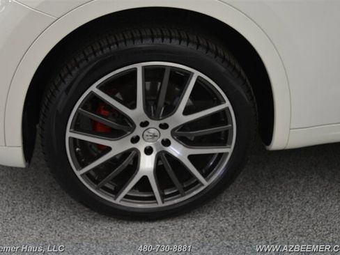 Used 2022 Maserati Levante GT image 42