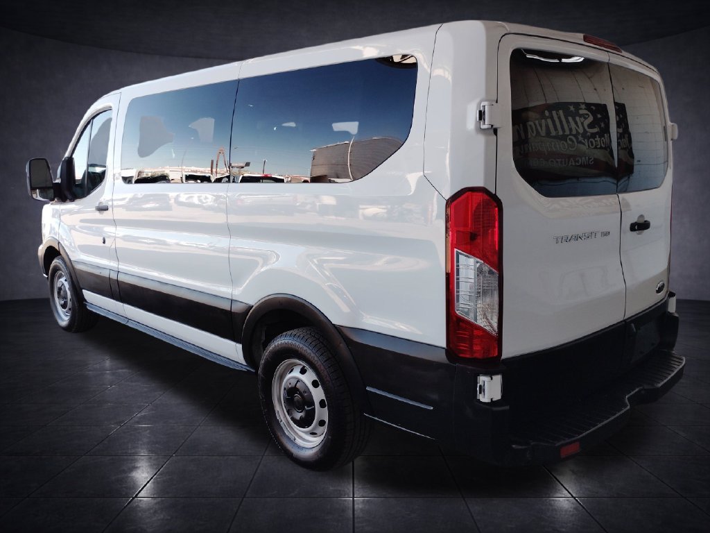 Used 2019 Ford Transit 150 XL RWD image 3