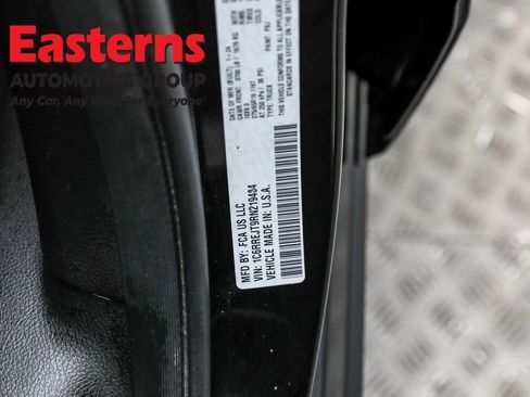 Used 2024 RAM 1500 Laramie image 37