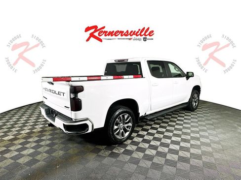 Used 2021 Chevrolet Silverado 1500 RST image 7