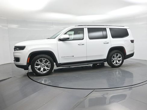 Used 2022 Jeep Wagoneer Series II image 29