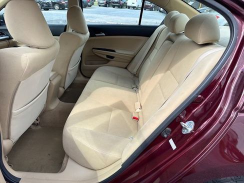 Used 2011 Honda Accord LX image 17