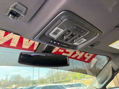 Used 2022 GMC Sierra 1500 AT4 w/ AT4 Preferred Package image 20