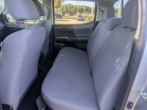 Used 2020 Toyota Tacoma SR5 image 25