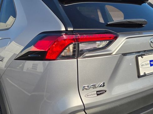 Used 2023 Toyota RAV4 XLE Premium FWD image 9