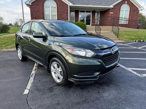 Used 2016 Honda HR-V LX image 13