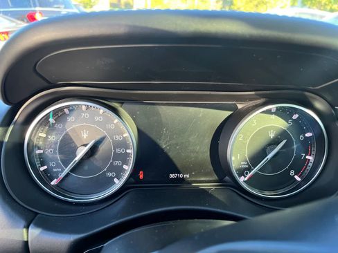 Used 2022 Maserati Levante GT image 8