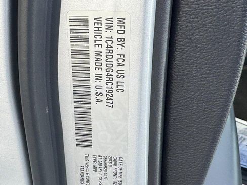 Used 2024 Dodge Durango GT image 31