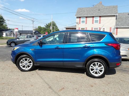 Used 2019 Ford Escape SE AWD/4WD image 3