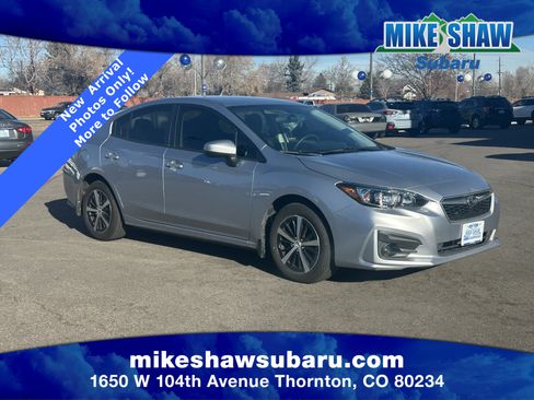 Used 2019 Subaru Impreza 2.0i Premium image 3
