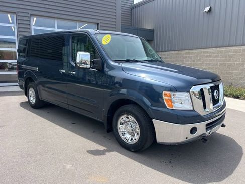 Used 2021 Nissan NV 3500 SL RWD image 3