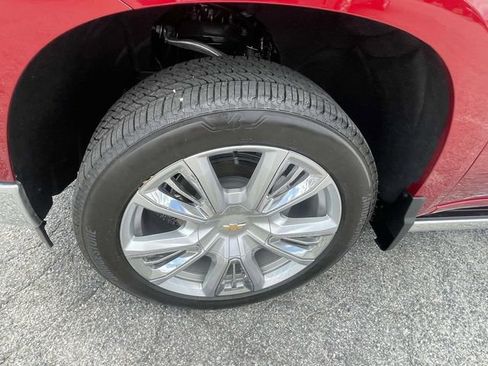 Used 2025 Chevrolet Silverado 1500 LTZ w/ LTZ Premium Package AWD/4WD image 11
