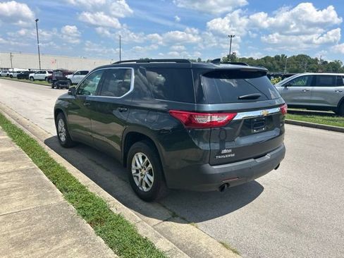 Used 2019 Chevrolet Traverse LT w/ LPO, Floor Liner Package FWD image 4