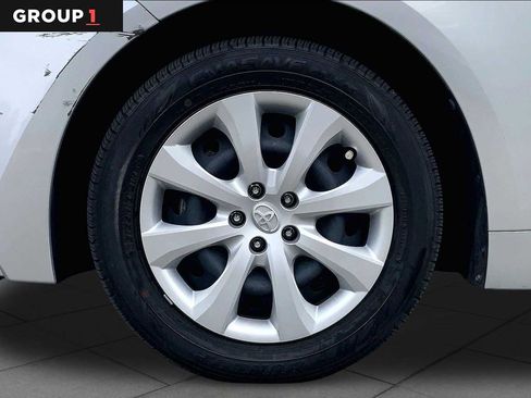 Certified 2024 Toyota Corolla LE FWD image 11