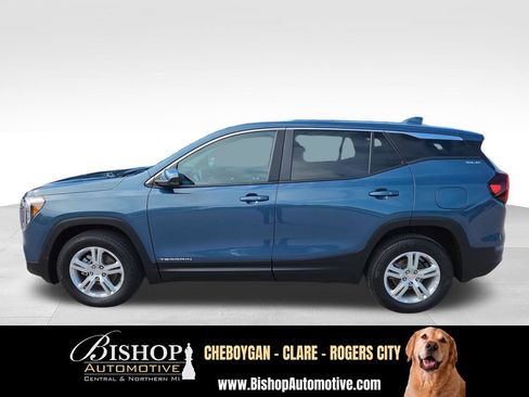 Used 2024 GMC Terrain SLE AWD/4WD image 12