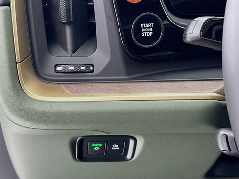 New 2026 Porsche Cayenne Coupe image 14