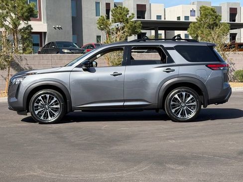 New 2026 Nissan Pathfinder Platinum w/ Cargo Package AWD/4WD image 2