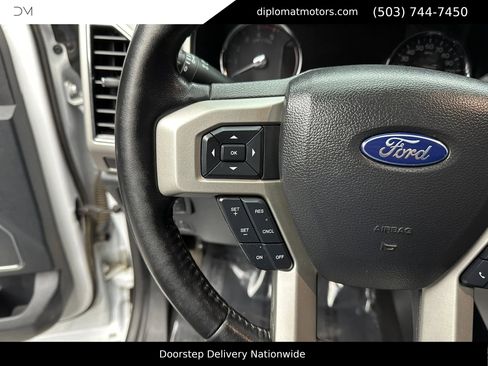 Used 2022 Ford F350 Lariat w/ Lariat Ultimate Package image 32