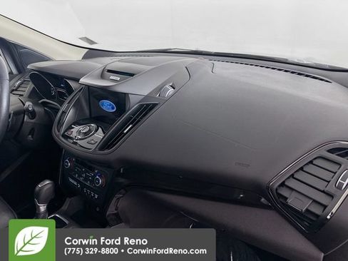Used 2017 Ford Escape Titanium w/ Equipment Group 301A AWD/4WD image 30