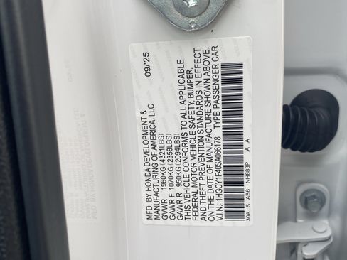 Certified 2025 Honda Accord SE image 30