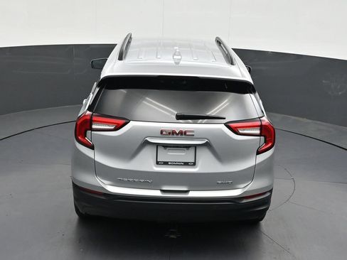Used 2022 GMC Terrain SLE w/ Driver Convenience Package AWD/4WD image 18