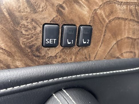 Used 2021 INFINITI QX80 Premium Select w/ All-Season Package image 16