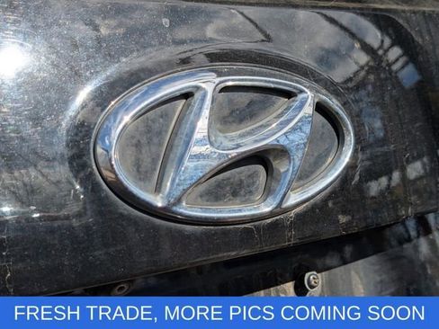 Used 2016 Hyundai Santa Fe Sport w/ Option Group 04 FWD image 11