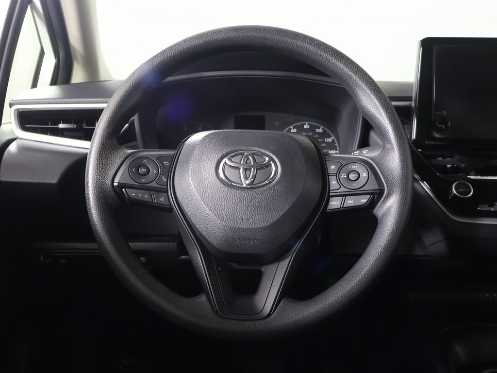 Used 2024 Toyota Corolla LE FWD image 31